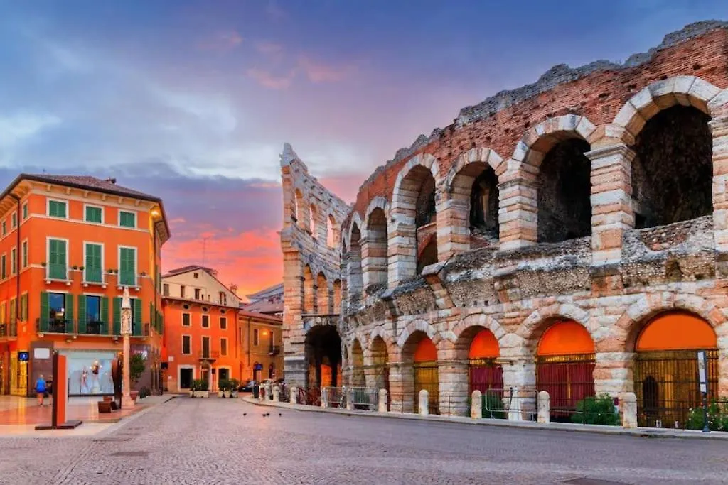 Lazise Deluxe ResidenceFull Relax דירה