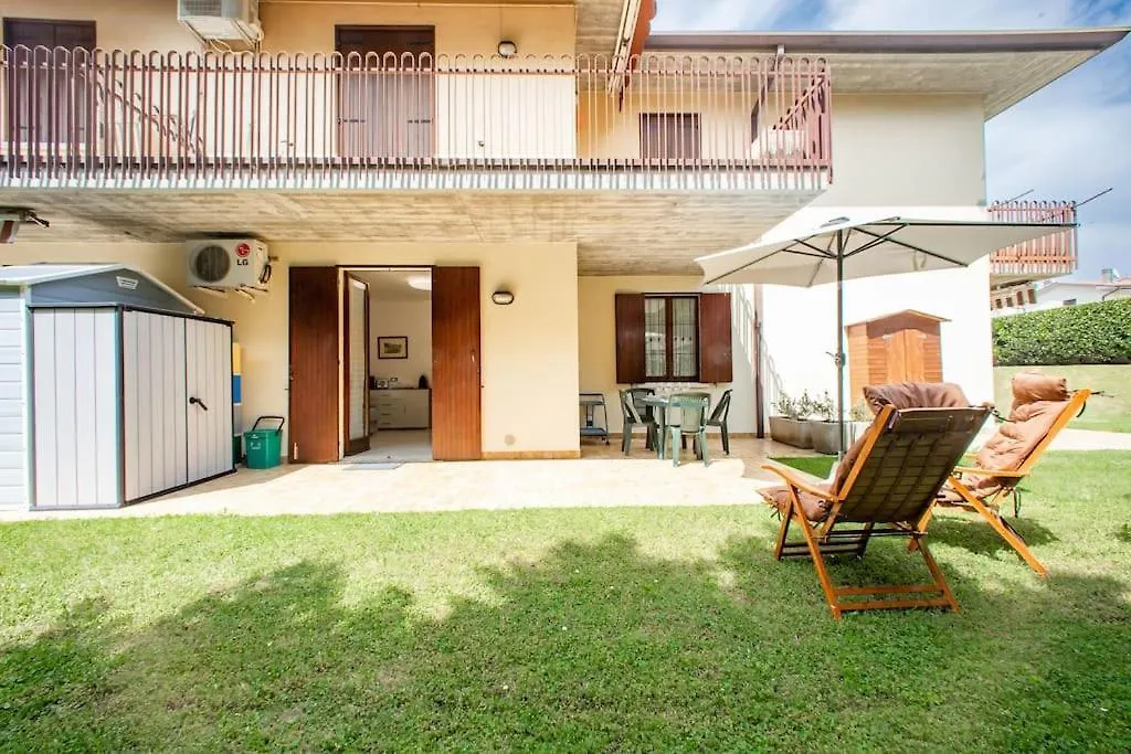Lazise Deluxe ResidenceFull Relax 0*,