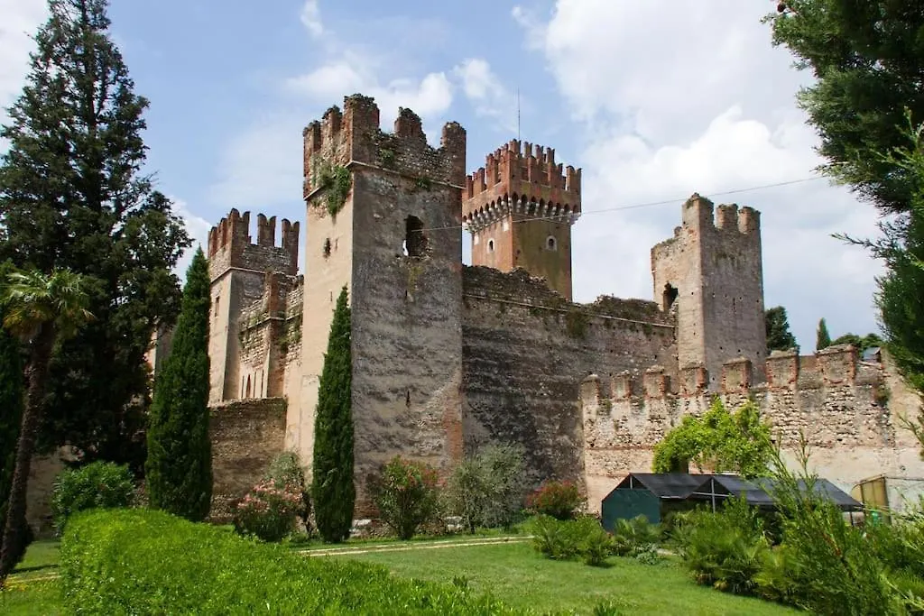 Lazise Deluxe ResidenceFull Relax
